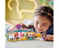 LEGO Friends 42649 Sklep z cukierkami w Heartlake - 1284096 - zdjęcie 15